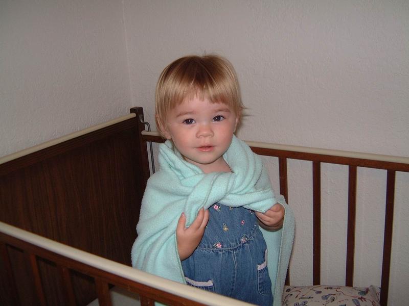 2003/08(Aug)/3(babysitting)/800x600_2003-08-18 16-48-38.JPG